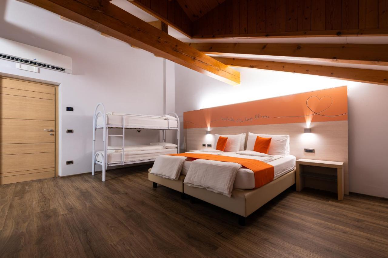 Albergo Casavecchia Tiarno di Sopra Eksteriør billede
