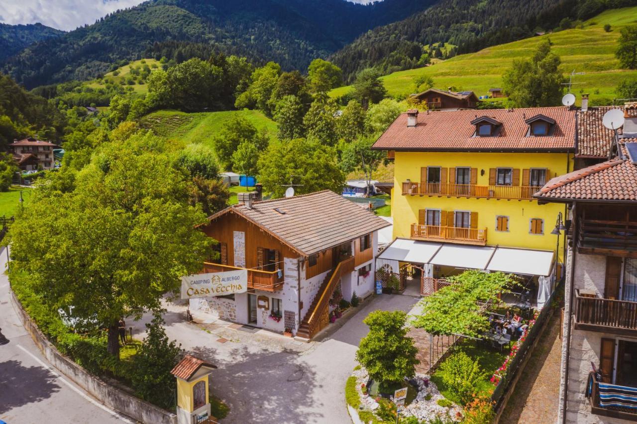 Albergo Casavecchia Tiarno di Sopra Eksteriør billede