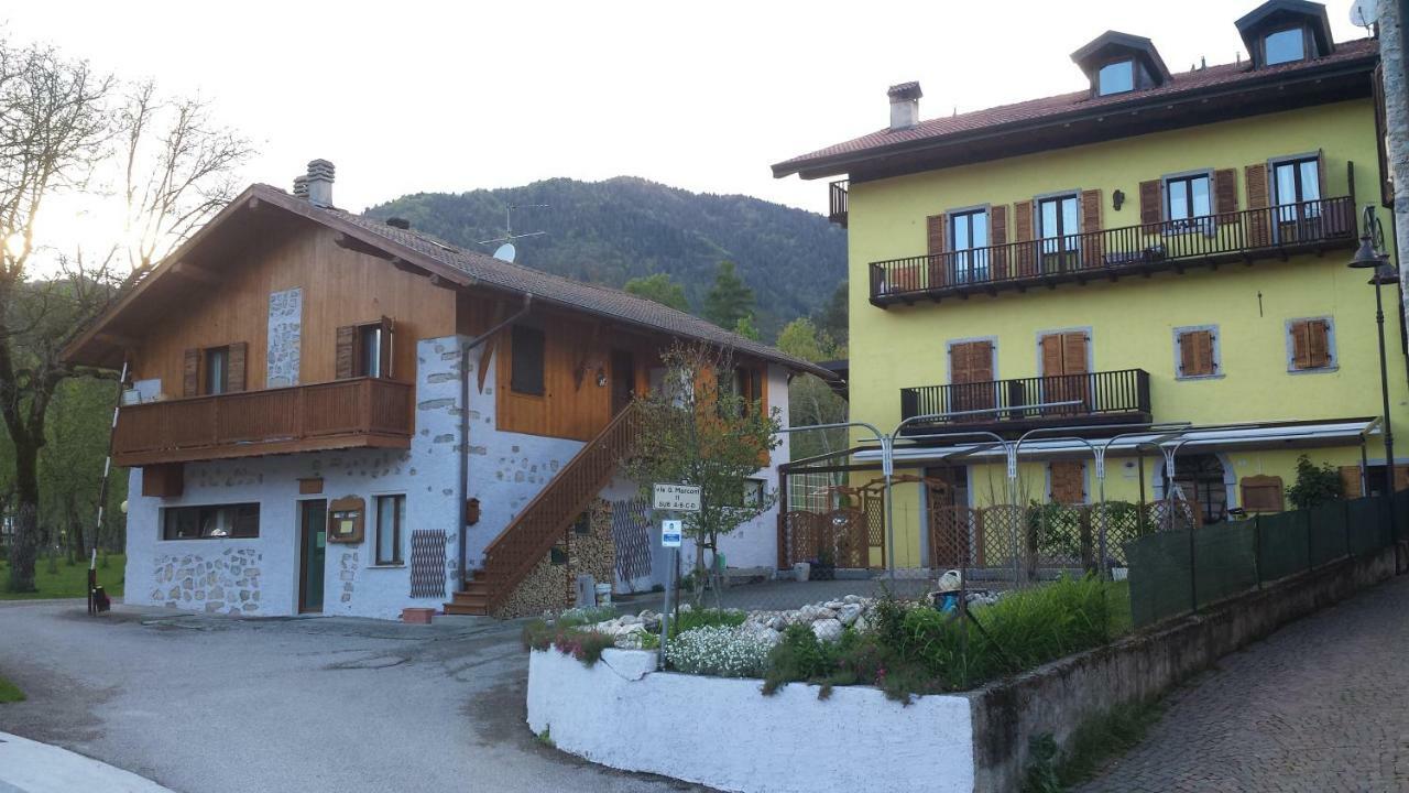 Albergo Casavecchia Tiarno di Sopra Eksteriør billede