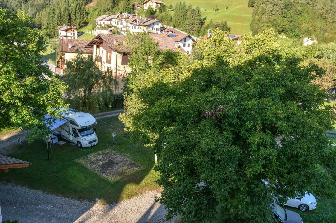 Albergo Casavecchia Tiarno di Sopra Eksteriør billede